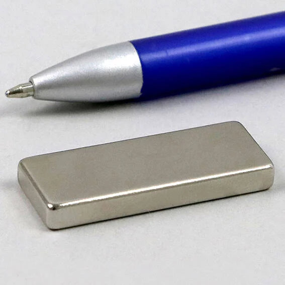 Neodymium Block Magnets 40mm x 15mm x 5mm High - N40